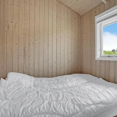 Stunning In With Wifi Semesterbostad